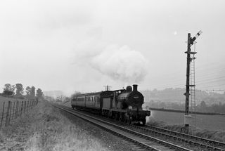 BR(S) D class 31577 in Surrey in 1956 - C. Hogg [048433]