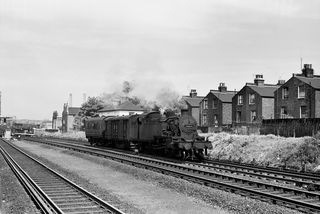BR(M) 3P class 40028 at Wandsworth Road, Greater London on Saturday 23 May 1959 - C. Hogg [048564]