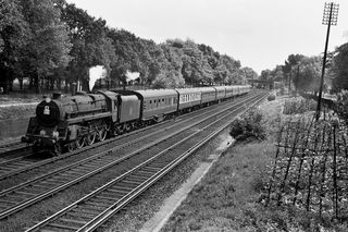 BR Std 5MT class 73086 'The Green Knight' at Clapham Junction, Greater London with the 11.55am Brighton - Sheffield relief service on Saturday 15 Aug 1959 - C. Hogg [048620]