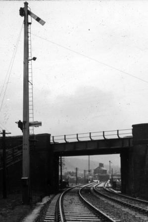 Dorking, Surrey on 1900 - 1930 - J.J. Smith [049168]