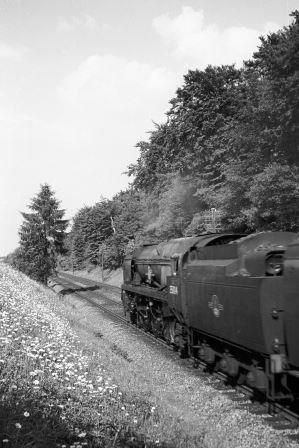 Overton, Hampshire on Tuesday 11 Jun 1963 - A. Postlewaite [050182]