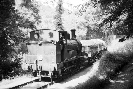 BR(S) Well Tank class 30585 at Boscarne, Cornwall on Thursday 03 Sep 1959 - A. Postlewaite [050360]