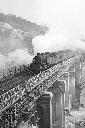 BR Std 4MT class 80139 at Upper Warlingham, Surrey on Sunday 19 Feb 1961 - A. Postlewaite [050527]