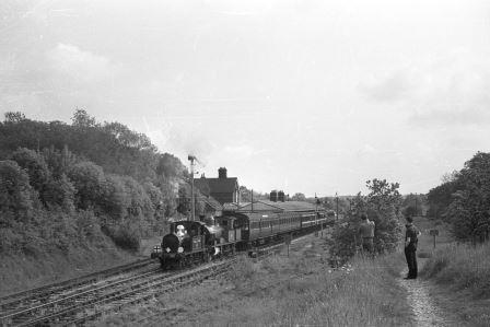 BR(S) P class 31027 & BR(S) 0415 class 30583 at Horsted Keynes, West Sussex on Saturday 02 Jul 1966 - A. Postlewaite [050687]
