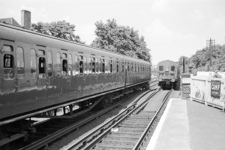 East Dulwich, Greater London on Sunday 26 Jun 1960 - A. Postlewaite [050750]