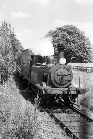 BR(S) Terrier class 32661 at Langston, Hampshire on Monday 22 May 1961 - A. Postlewaite [050853]