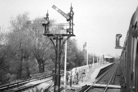 Shortlands, Greater London on Wednesday 22 Apr 1959 - A. Postlewaite [050943]