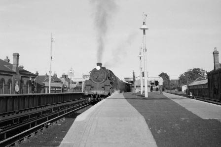 BR Std 4MT class 75066 at Faversham, Kent with a Victoria - Dover Priory service on Sunday 14 Jun 1959 - A. Postlewaite [050996]