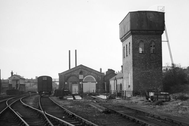 Ashford West Shed, Kent on Saturday 15 Nov 1958 - A. Postlewaite [051098]