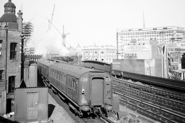 BR(S) West Country class 34005 'Barnstaple' at Waterloo East, Greater London on Sunday 30 Aug 1959 - A. Postlewaite [051139]