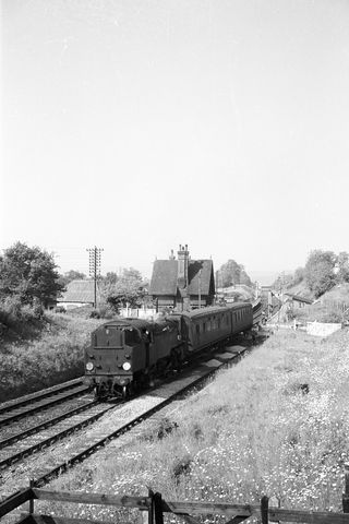 Betchworth, Surrey with a Guildford - Redhill service on Friday 07 Jun 1963 - A. Postlewaite [051477]