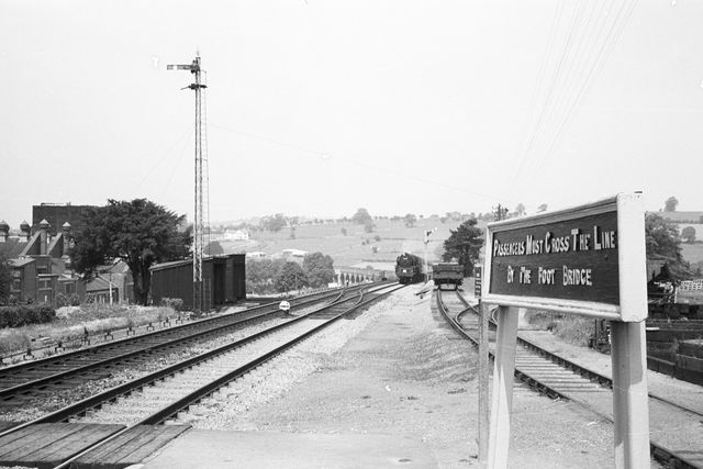 BR 9F class 92001 at Shepton Mallet, Somerset on Saturday 30 Jun 1962 - A. Postlewaite [051571]