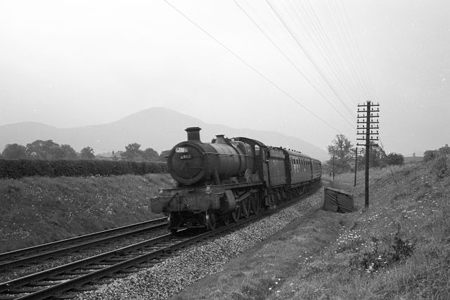 BR Hall class 6912 'Helmster' at Leebotswood, Shropshire on Sunday 19 Aug 1962 - A. Postlewaite [051699]