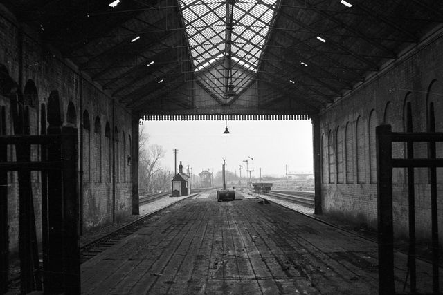 Stamford Station, Lincolnshire on Wednesday 20 Mar 1963 - A. Postlewaite [051763]