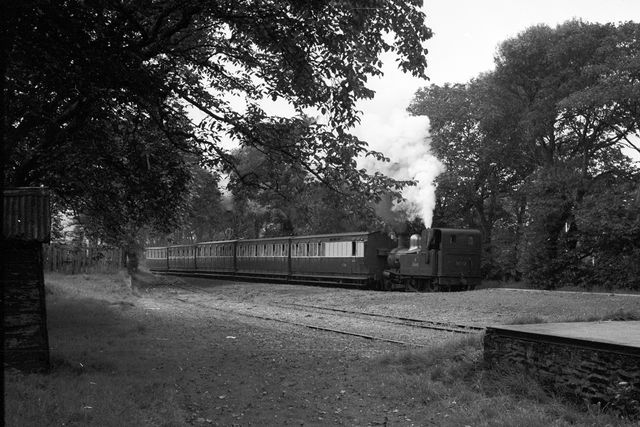 12 'Hutchinson' at Port St Mary, Isle of Man on Monday 29 Aug 1960 - A. Postlewaite [051960]