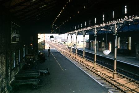 Firsby Station, Lincolnshire on Saturday 19 Sep 1970 - J.J. Smith [060189]