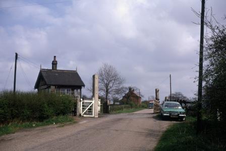 Egmanton, Merseyside on Easter Monday 19 Apr 1976 - J.J. Smith [060470]