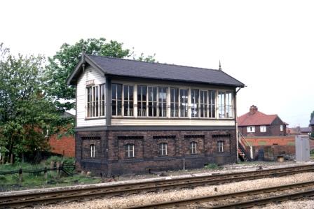 Oxheys Signal Box, Greater Manchester on Sunday 21 May 1972 - J.J. Smith [060642]