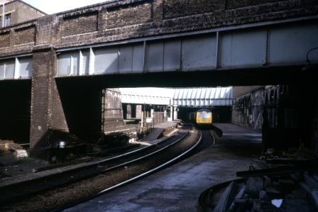 BR(M) Class 105 at King's Cross, Widened Lines, Greater London with the 7.16am Hertford North - Moorgate service on Monday 14 Jun 1976 - J.J. Smith [060671]