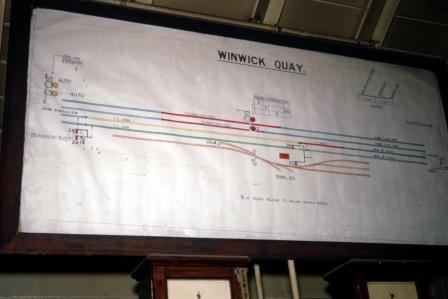 Winwick Quay Signal Box, Cheshire on Easter Saturday 10 Apr 1971 - J.J. Smith [060683]