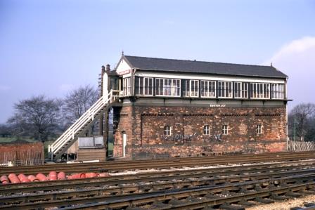 Euxton Junction Signal Box, Lancashire on Easter Saturday 10 Apr 1971 - J.J. Smith [060685]