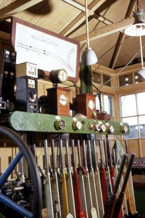 Bollo Lane Junction Signal Box, Greater London on Saturday 22 Aug 1970 - J.J. Smith [060730]
