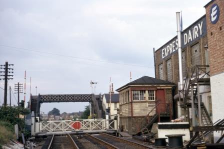 Bollo Lane Crossing Signal Box, Greater London on Saturday 22 Aug 1970 - J.J. Smith [060731]