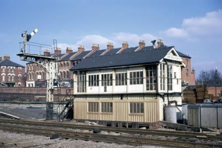 New Southgate Signal Box, Greater London on Saturday 17 Feb 1973 - J.J. Smith [060763]