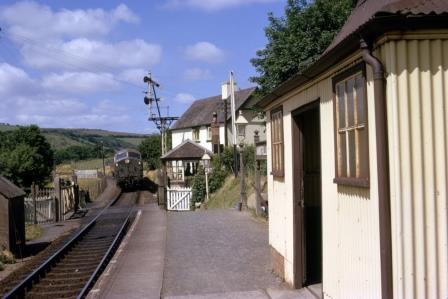 BR(W) Class 21 at Nanstallon Halt, Cornwall on Friday 01 Jun 1962 - J.J. Smith [060918]