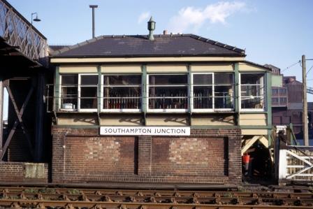 Southampton Junction Signal Box, Hampshire on Saturday 20 Nov 1965 - J.J. Smith [061042]