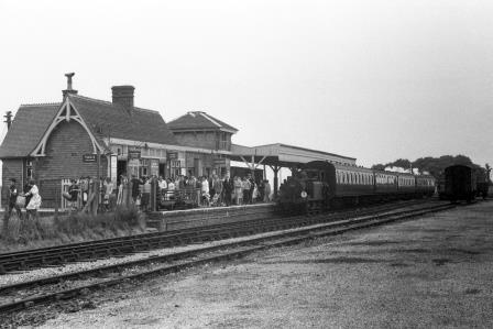 BR(S) Terrier class 32650 at Hayling Island Station, Hampshire with a Havant - Hayling Island service on Sunday 08 Jul 1962 - J.H.W. Kent [075270]