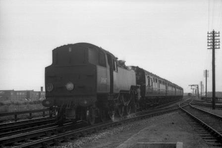 BR Std 4MT class 80147 at Hampden Park, East Sussex with an Eastbourne - Tunbridge Wells West service on Saturday 28 Jul 1962 - J.H.W. Kent [075374]