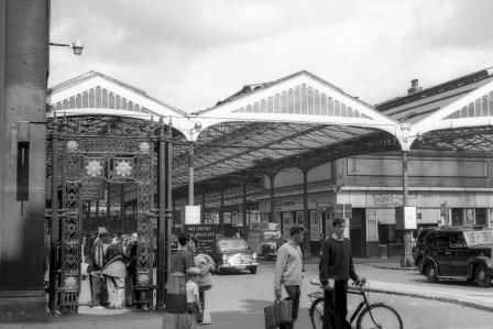 Euston Station, Greater London on Saturday 25 Aug 1962 - J.H.W. Kent [079088]
