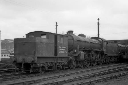 BR(E) Y1 class 39 & BR(E) B1 class 61283 at Stratford Shed, Greater London circa 21 Oct 1962 - J.H.W. Kent [079122]