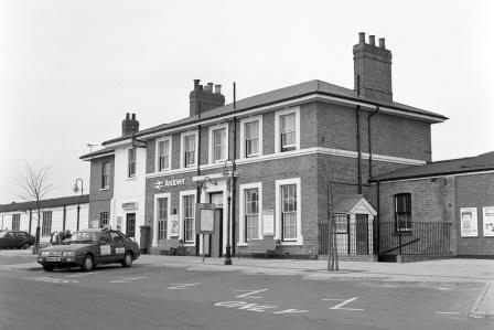 Andover Station, Hampshire on Thursday 17 Mar 1988 - J. Scrace [080144]