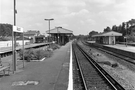 Ascot Station, Berkshire on Wednesday 03 Aug 1988 - J. Scrace [080161]