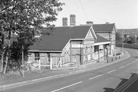 Bat and Ball Station, Kent on Tuesday 13 Oct 1992 - J. Scrace [080631]