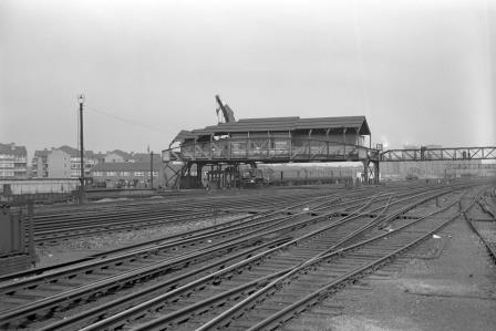 Clapham Junction, Greater London on Tuesday 11 May 1965 - J. Scrace [080712]