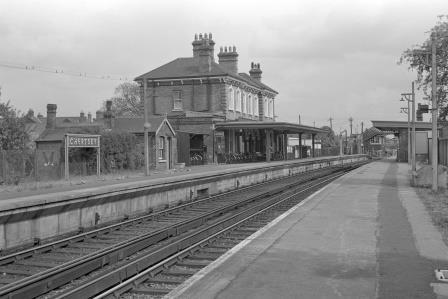 Chertsey Station, Surrey on Friday 16 May 1969 - J. Scrace [080785]