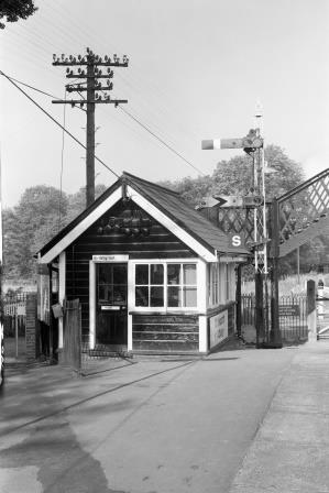 Chilworth and Albury, Surrey on Thursday 04 Jun 1970 - J. Scrace [080806]