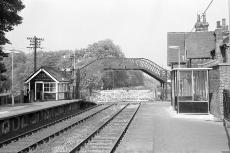 Chilworth and Albury Station, Surrey on Thursday 04 Jun 1970 - J. Scrace [080810]