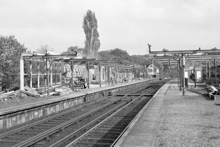 Christ's Hospital Station, West Sussex on Sunday 15 Oct 1972 - J. Scrace [080840]