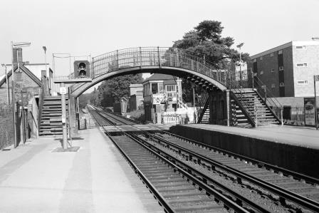 Camberley Station, Surrey on Wednesday 12 Sep 1973 - J. Scrace [080851]