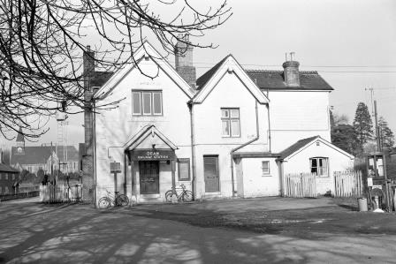 Dean Station, Hampshire on Friday 16 Feb 1968 - J. Scrace [081061]