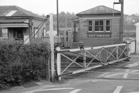 East Farleigh Station, Kent on Saturday 22 May 1971 - J. Scrace [081261]