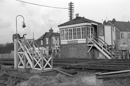 Frimley Junction, Surrey on Wednesday 24 Jan 1968 - J. Scrace [081452]