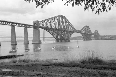 Forth Railway Bridge, Scotland on Saturday 12 Sep 1970 - J. Scrace [081482]