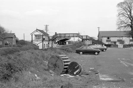 Goring-by-Sea Station, West Sussex on Friday 30 Apr 1971 - J. Scrace [081658]