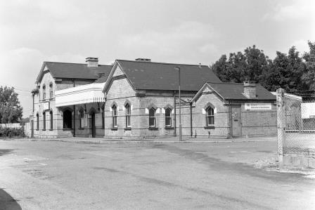 Harrietsham Station, Kent on Tuesday 08 Aug 1989 - J. Scrace [081944]