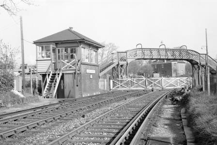 Keymer Crossing, West Sussex on Wednesday 28 Apr 1971 - J. Scrace [082030]
